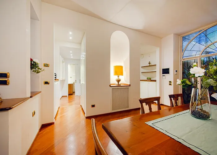 Lungarno Prestige - Residenza Nobiliare * Florence