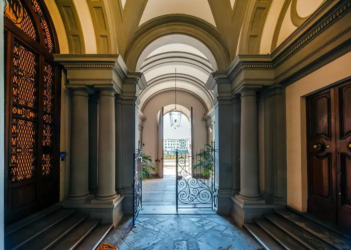 Lungarno Prestige - Residenza Nobiliare * Florence